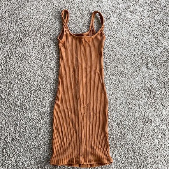 Rust Bodycon Dress - Picture 3 of 5
